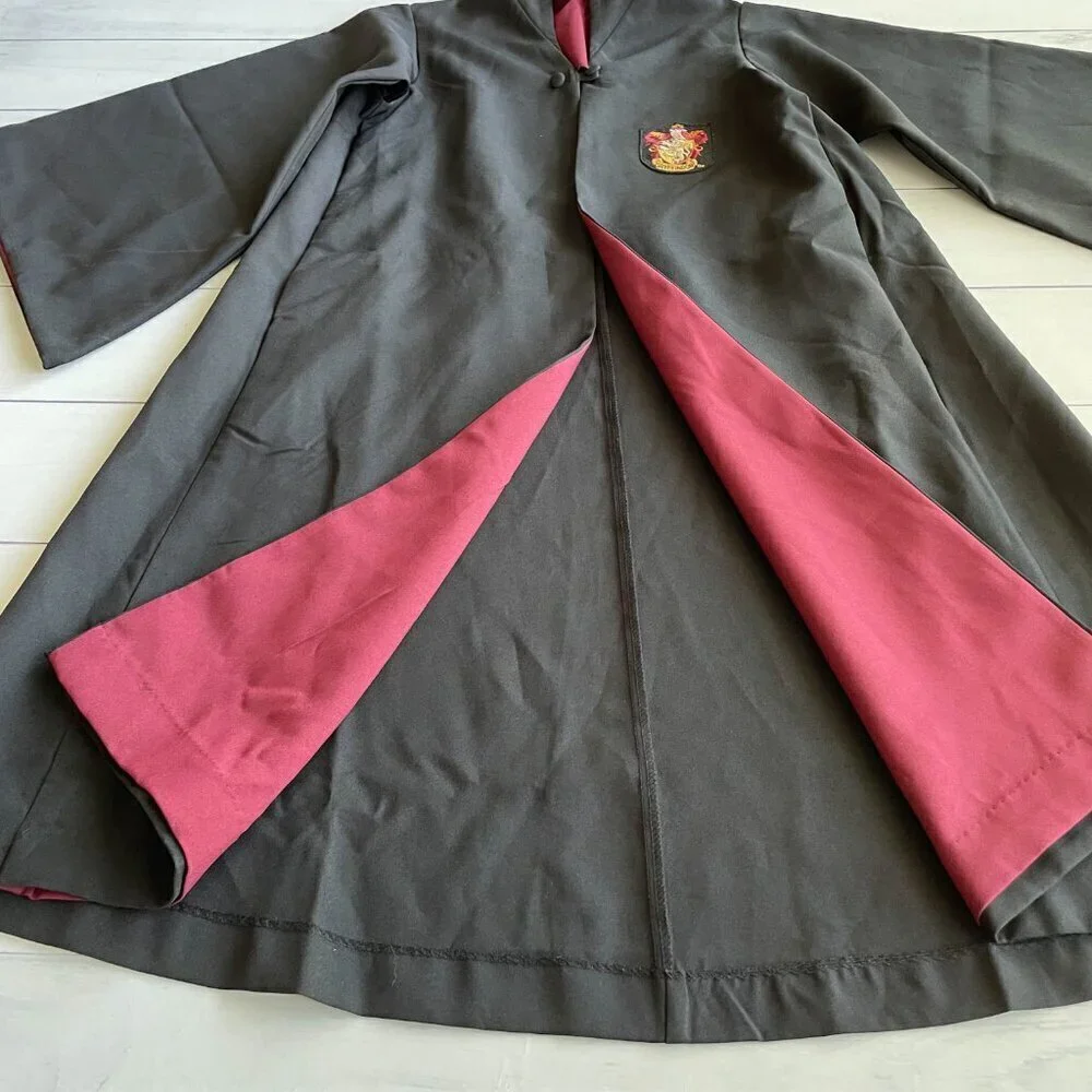 Official‎ Universal Studios Wizarding World Harry Potter Gryffindor - Size XXXS